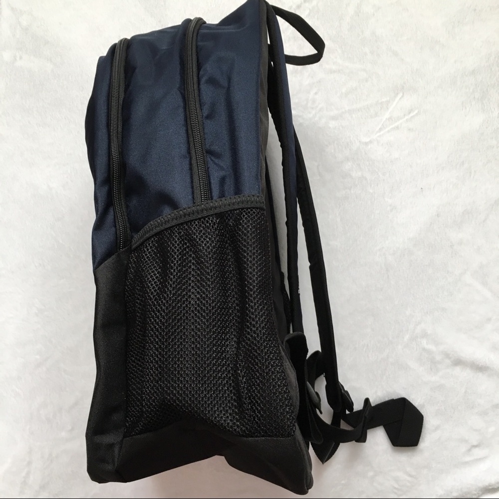 Adidas Striker II Team Backpack New With Tag - Picture 6 of 9